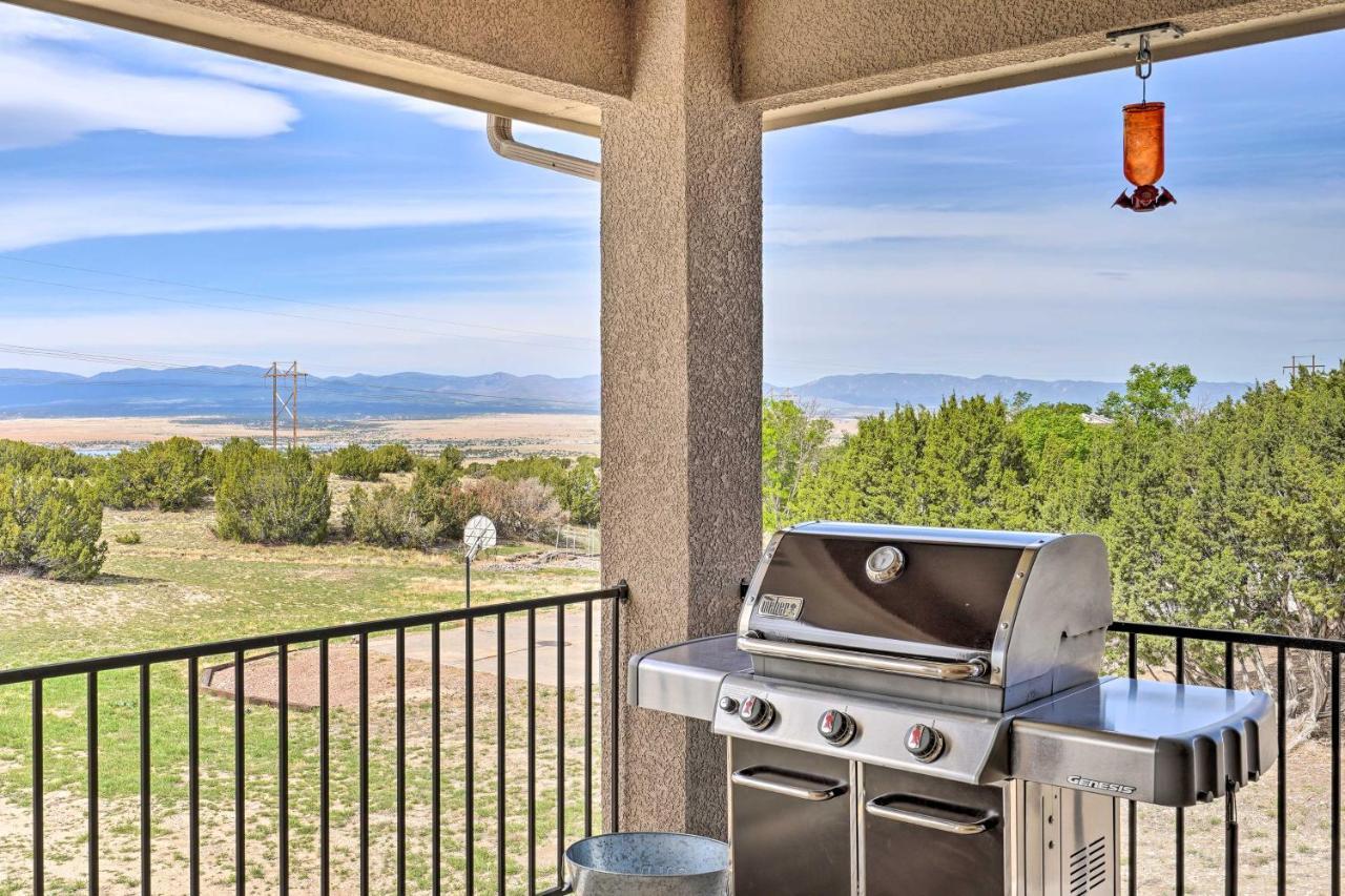 Pueblo West Home - Full Deck And Near Reservoir Esterno foto